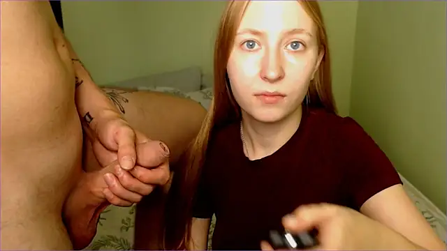 Snapshot of AliceStoneJhonyStone chatting on September 11, 10:15 am AliceStoneJhonyStone online show from September 11, 10:15 am