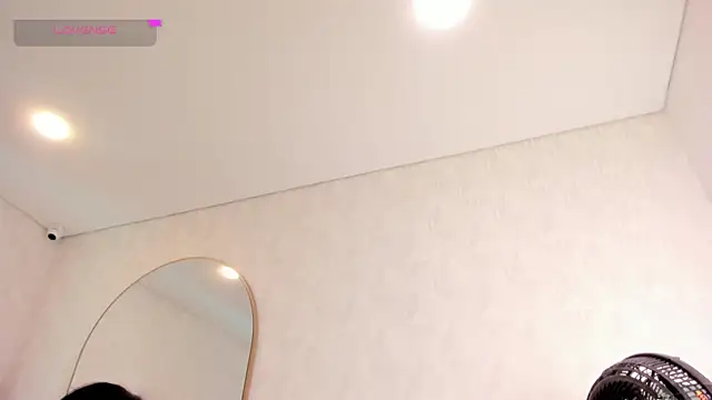 im nika  online show from September 24, 12:26 pm