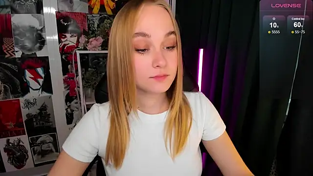 LianaBright online show from October 9, 2:59 am