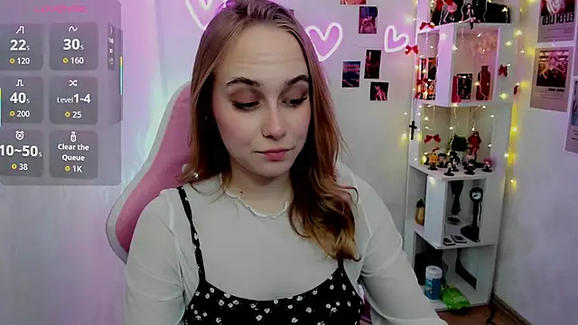 LianaBright online show from February 7, 2:15 am