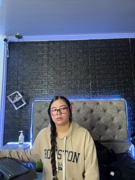 Paloma  LS online show from December 19, 8:23 pm