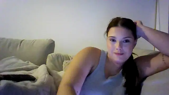 Krystal Tx online show from November 11, 5:43 pm