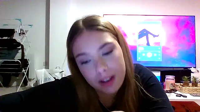 Krystal Tx online show from November 2, 6:33 pm