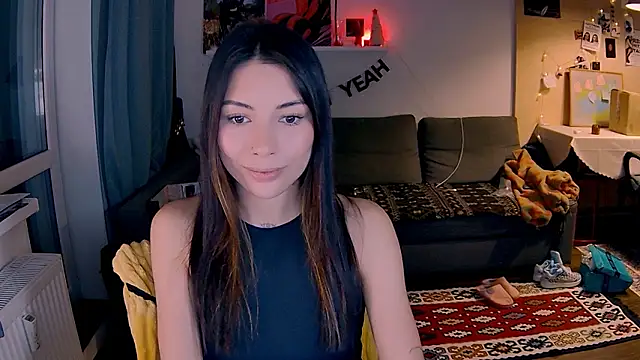 valorant girl online show from January 17, 4:47 pm