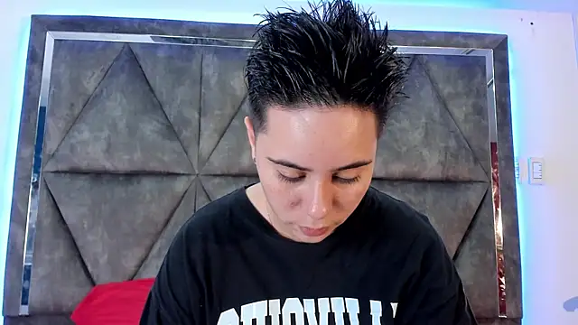 AbbySmiitth  online show from July 29, 9:59 pm