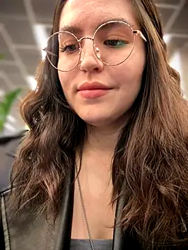 meow girl online show from December 1, 10:08 am