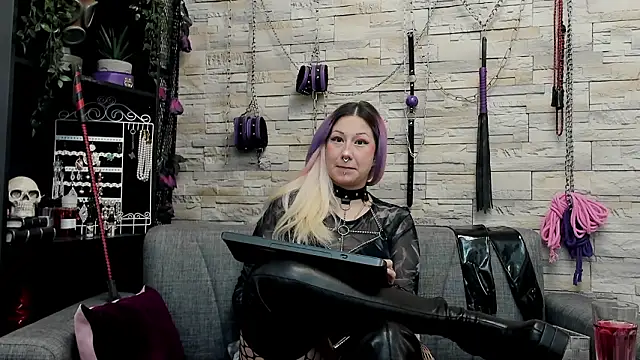 CruelMistress online show from February 12, 1:07 am