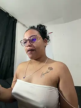angela angels  online show from April 29, 2:37 am