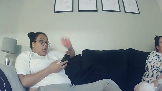 vanilla chocolate23 online show from September 8, 6:07 pm