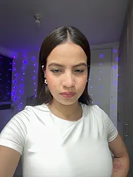 Snapshot of IamSteph13 chatting on October 15, 4:59 am IamSteph13 online show from October 15, 4:59 am