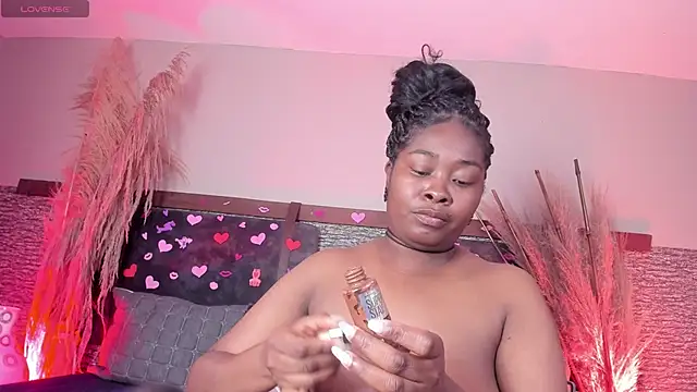 zoe 23  online show from September 25, 10:58 am