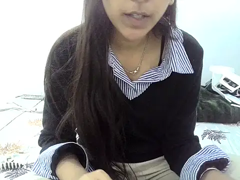 DOLL CUTY online show from November 26, 4:19 pm