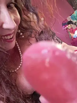GypsyEsmeralda online show from August 1, 9:22 am