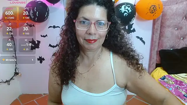 Snapshot of sila_bolum chatting on October 9, 8:02 pm sila bolum online show from October 9, 8:02 pm