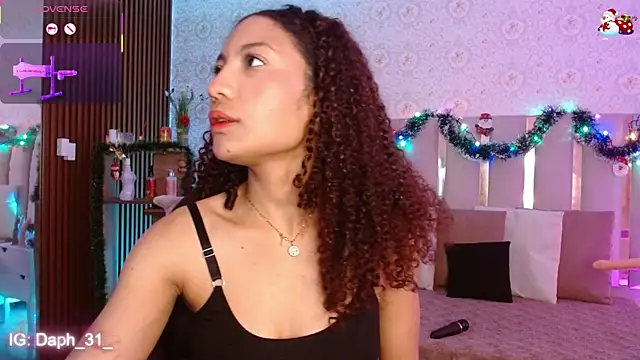 Daphnne tay online show from November 22, 6:27 am