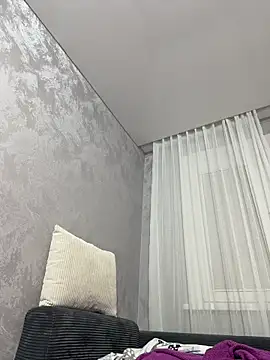 viviandaimond1 online show from February 16, 9:25 pm