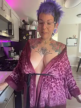 Eva Monroe- online show from July 18, 5:15 pm