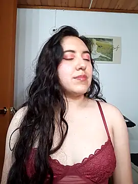 Emi chik online show from December 20, 10:41 am