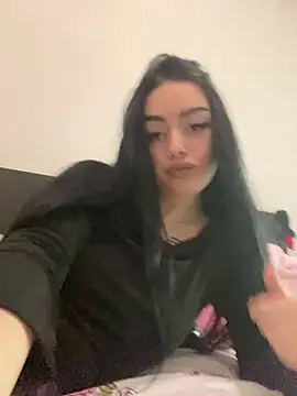 Gya Rue online show from November 21, 3:47 pm