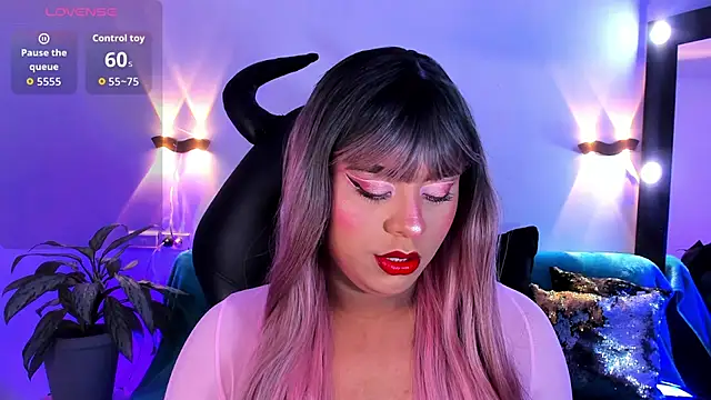 Emili Roux online show from July 28, 12:48 pm