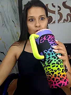 elena jonees online show from April 30, 8:47 pm