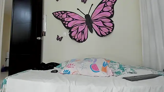 sweet amalia4 online show from November 3, 8:35 pm