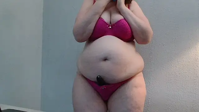 desiree1981 online show from July 15, 12:21 pm