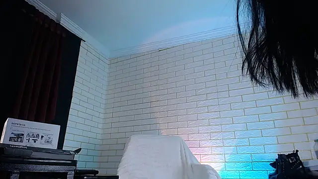 NYX1126 online show from May 1, 11:35 am
