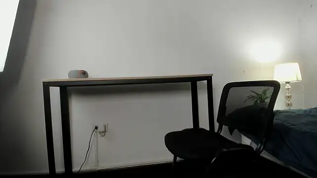 Caroline dh online show from February 16, 10:59 am