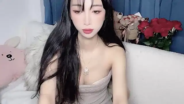 Lili-2 online show from December 20, 3:38 pm