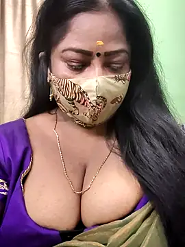 maniisha online show from October 24, 7:43 pm