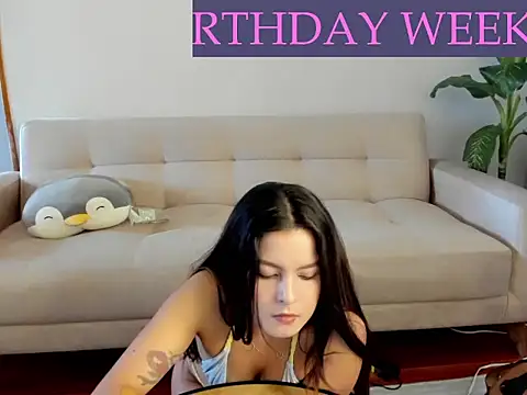 AmandaCallum online show from June 30, 3:44 pm