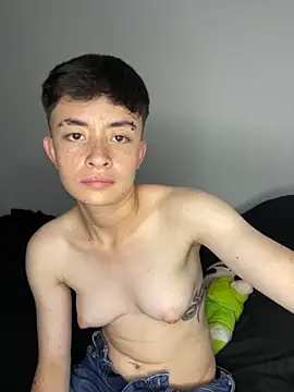 Snapshot of nico_18x chatting on September 27, 9:44 pm nico 18x online show from September 27, 9:44 pm