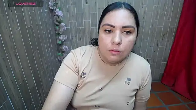 solyeria online show from August 2, 1:08 am