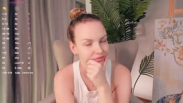 ElizavecaSunrise online show from June 15, 8:25 am