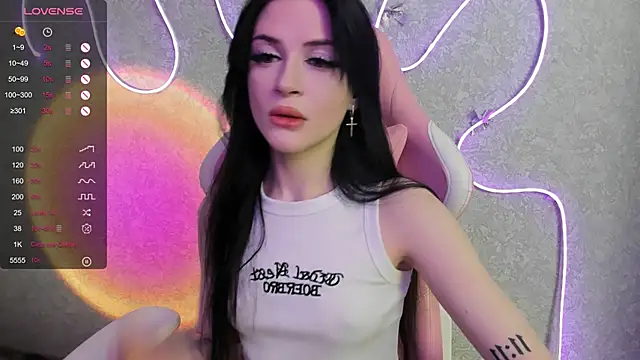 Molly Crystall online show from July 21, 3:07 am