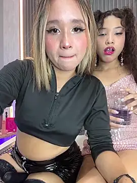 MelanieRoah online show from March 12, 10:12 pm