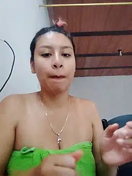 Snapshot of maye_dan chatting on September 19, 1:54 pm maye dan online show from September 19, 1:54 pm
