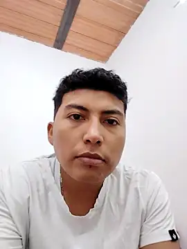 Snapshot of maye_dan chatting on September 24, 2:27 pm maye dan online show from September 24, 2:27 pm