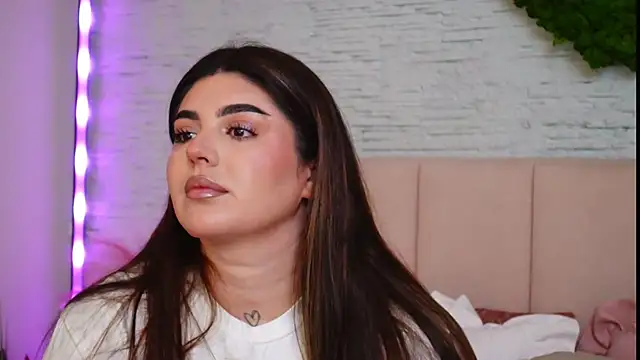 RachelSwaan online show from March 18, 6:40 am