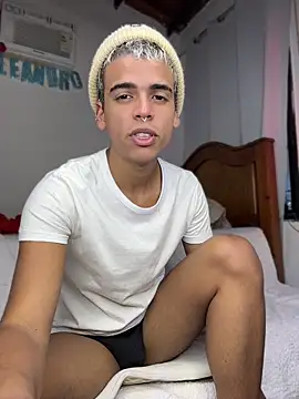 Leo bunny hot online show from July 13, 12:00 am