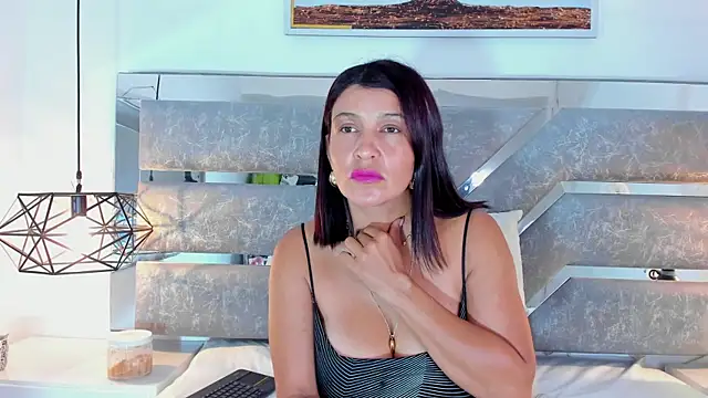 Slut Milf  online show from June 16, 7:59 pm