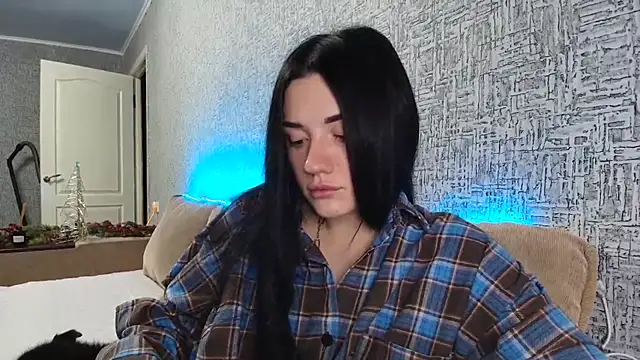 Liana diva online show from November 30, 8:24 pm