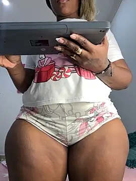 Lilybaudinx96 online show from April 23, 7:38 am