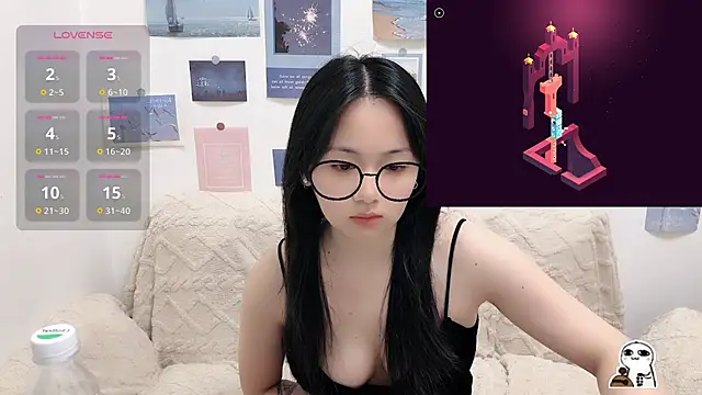 LiLiYbaby online show from October 12, 7:11 am