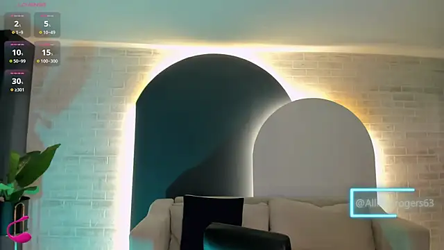 AllisonRogersX online show from July 26, 12:13 pm