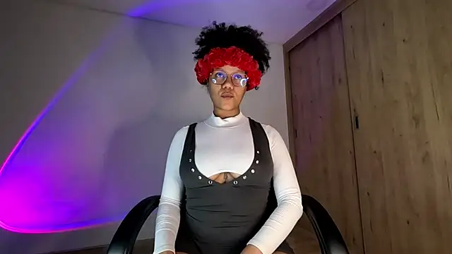 Ale xandra online show from July 5, 11:32 pm