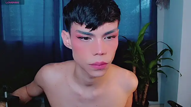 femboykeene online show from May 2, 8:34 pm