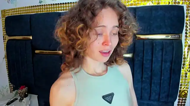 Snapshot of fulfill_fantasies1 chatting on October 9, 12:31 pm fulfill fantasies1 online show from October 9, 12:31 pm