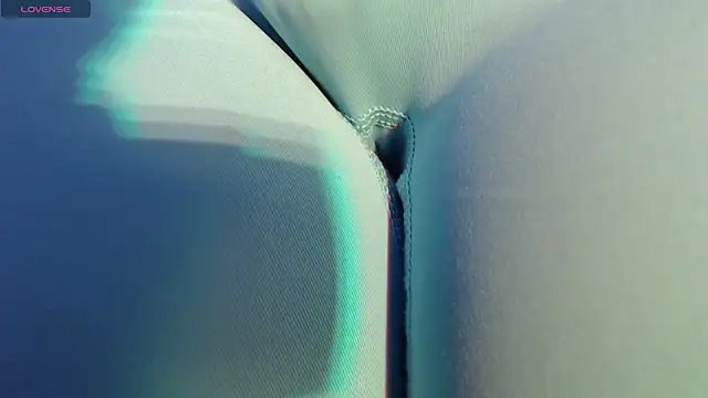 Snapshot of Miapeyton chatting on October 11, 10:34 pm Miapeyton online show from October 11, 10:34 pm